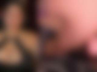 Live cam show with Naireth - Facial on Dolls Live
