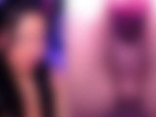 Live cam show with Naireth - Oil on Camsoda