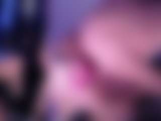 Live cam show with Naireth - Gape on CamClone