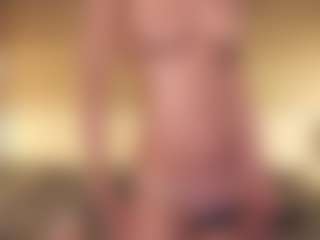 Live cam show with CharlesBumbaca - Gray Eyes on Camsoda