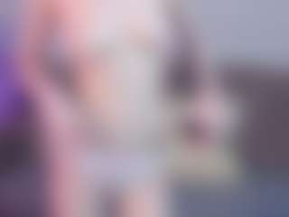 Live cam show with CharlesBumbaca - Striptease on milfzrlive.com