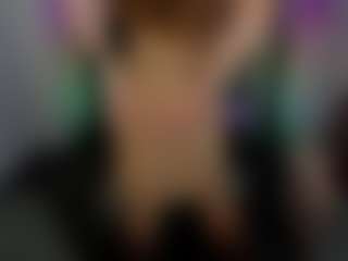Datsi-Benson's Live Sex Cam Show