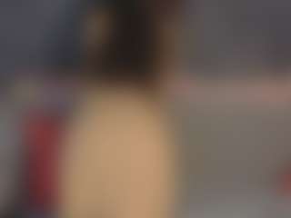 Live cam show with Datsi-Benson - Strip on Mixed Magazine Live