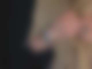 Datsi-Benson's Live Sex Cam Show