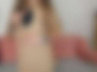 Datsi-Benson's Live Sex Cam Show