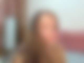 Live cam show with Datsi-Benson - Upskirt on livesexfox.com