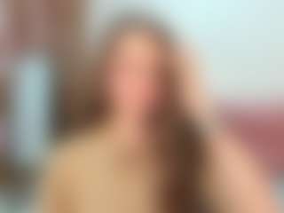 Live cam show with Datsi-Benson - Submissive on hrnylive.com