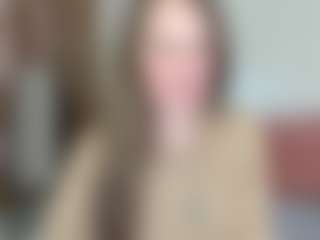 Live cam show with Datsi-Benson - Spank Mature on instabang