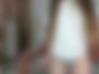 Live cam show with Datsi-Benson - Normal on Camsoda