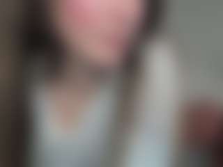 Live cam show with Datsi-Benson - Nipple Play on AdultVida.com