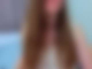 Live cam show with Datsi-Benson - Green Eyes on Camsoda