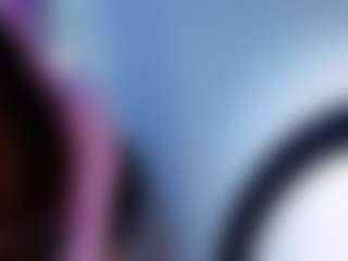 Live cam show with Datsi-Benson - Upskirt on StripNow