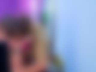 Live cam show with Datsi-Benson - Moaning on nudelive.tv