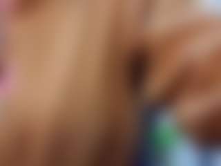 Datsi-Benson's Live Sex Cam Show