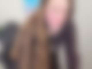 Live cam show with Datsi-Benson - Stockings on CamClone