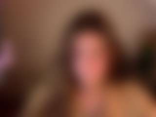 Live cam show with Datsi-Benson - Body Massage on Strip Flash - Live Sex Shows