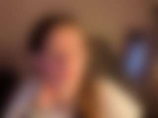 Live cam show with Datsi-Benson - Brown Hair on crypto-cams