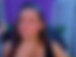 Live cam show with Datsi-Benson - Twerk on Dare Cams