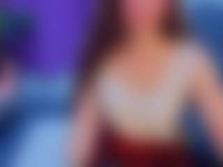 Datsi-Benson's Live Sex Cam Show