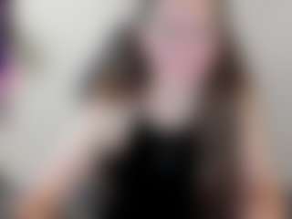 Live cam show with Datsi-Benson - Blue Eyes on Camming Site