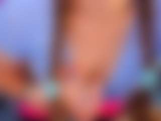 Live cam show with Datsi-Benson - Blue Eyes on nudelive.tv