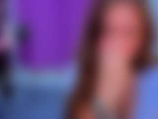 Live cam show with Datsi-Benson - Sph on Camsoda