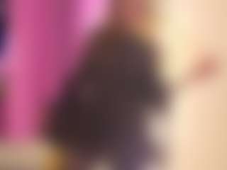 Live cam show with Datsi-Benson - Joi on Camsoda