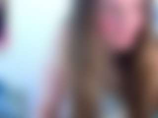 Live cam show with Datsi-Benson - Teasing on Camsoda