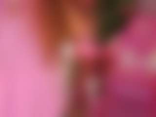 Live cam show with Datsi-Benson - Green Eyes on Camsoda