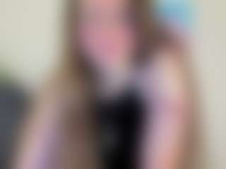 Live cam show with Datsi-Benson - Teasing on Gym Cam Girls