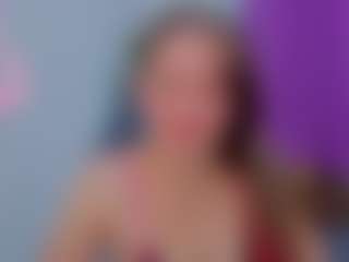 Live cam show with Datsi-Benson - Tease Mature on Camsoda