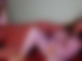 Live cam show with Datsi-Benson - Joi on madthumbs