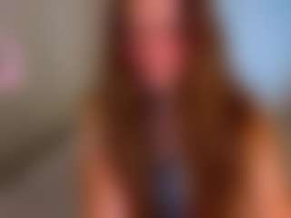Live cam show with Datsi-Benson - Bedroom Mature on livesuperchat.net