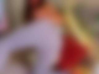 Live cam show with Datsi-Benson - Body Massage on Gym Cam Girls