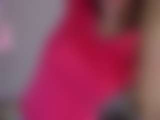 Live cam show with Datsi-Benson - Green Eyes on liverealitysex.com