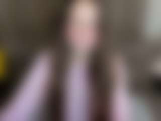 Live-Cam-Show mit Datsi-Benson - Mature Young Adult auf Camsoda