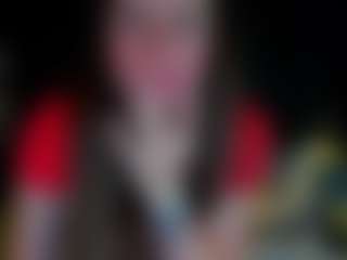 Live cam show with Datsi-Benson - Camel Toe on intimatelivegirls.com