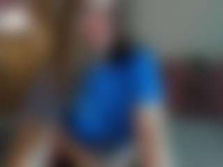 Live cam show with Datsi-Benson - Joi on googirlz