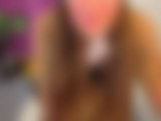 Live cam show with Datsi-Benson - Blue Eyes on sexylive.show