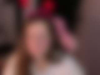 Datsi-Benson's Live Sex Cam Show