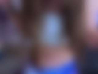 Live cam show with Datsi-Benson - Mature on sexylive.show