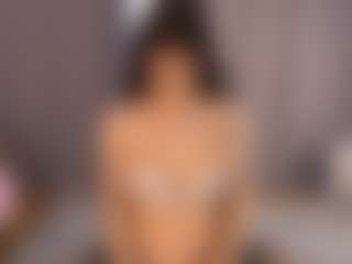 EmileeSarisky's Live Sex Cam Show