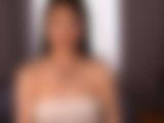 EmileeSarisky's Live Sex Cam Show