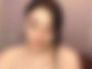 GennaGilcrease's Live Sex Cam Show