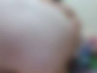 Iccybushhogger83's Live Sex Cam Show