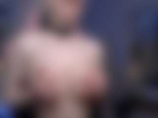 Live cam show with JackieCherryPie - Teen (18+) on Gym Cam Girls