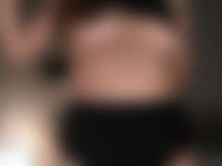 Polly's Live Sex Cam Show