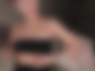 Polly's Live Sex Cam Show