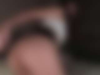 Polly's Live Sex Cam Show