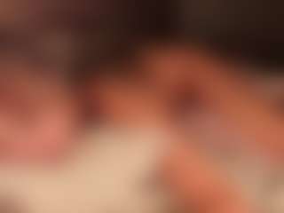 Live cam show with Polly - Dirty on StripNow